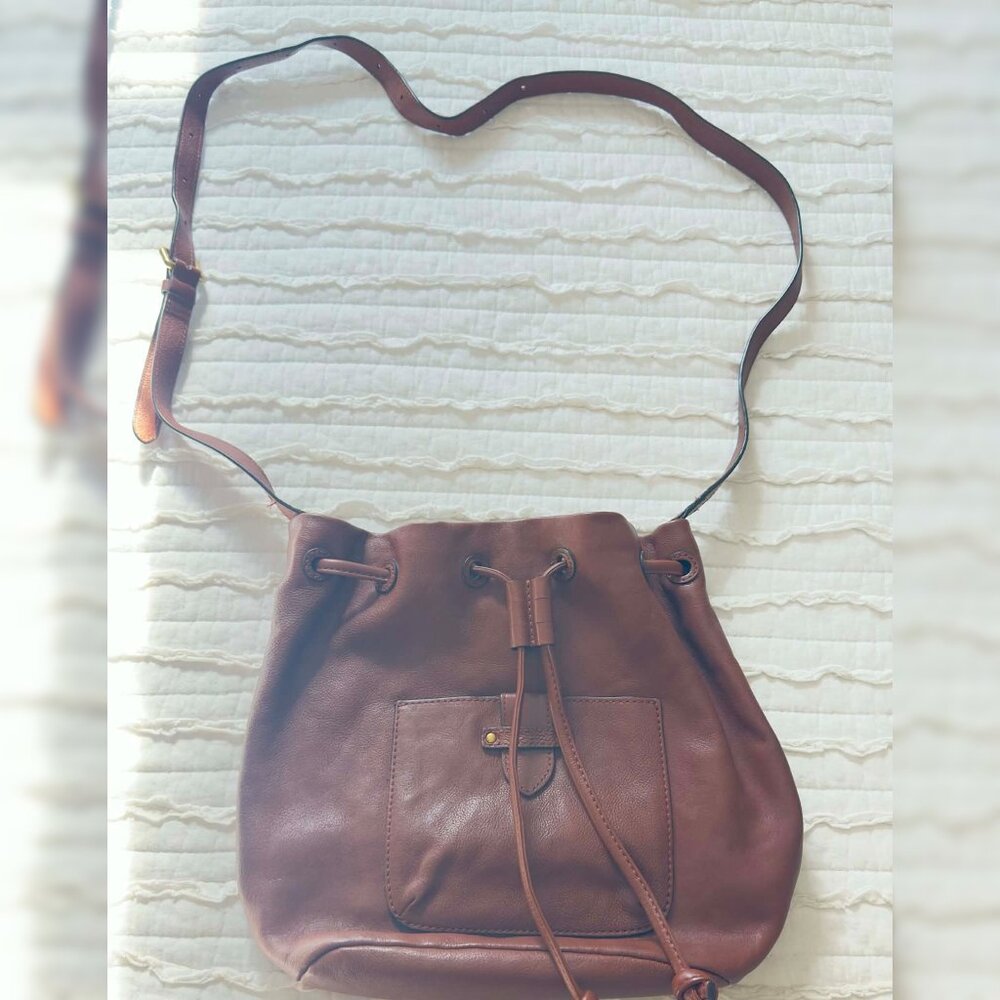 Frye Olivia Leather Bucket Bag Purse